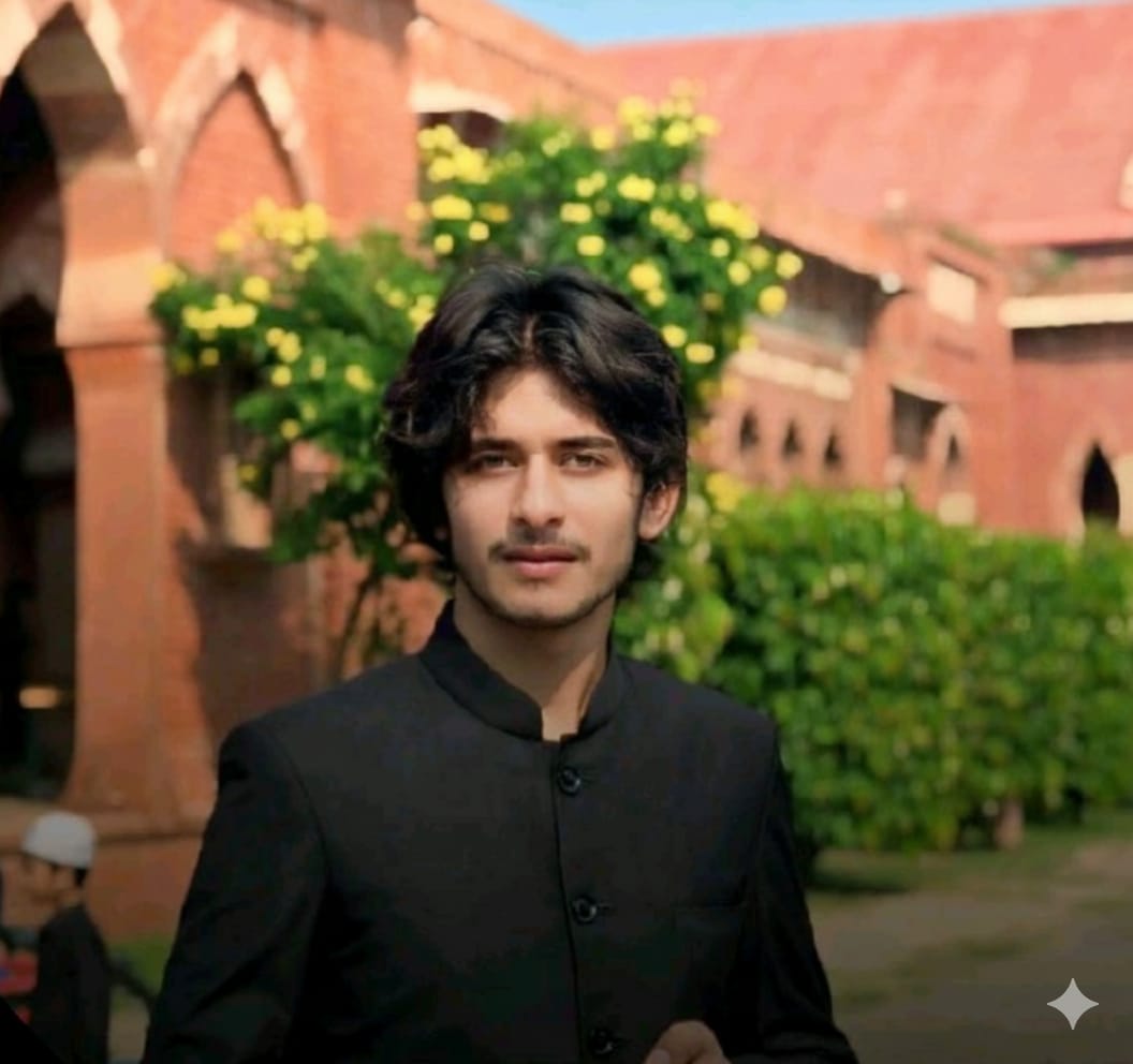 HR Associate Kamale Nabi Khan at CruiseHead